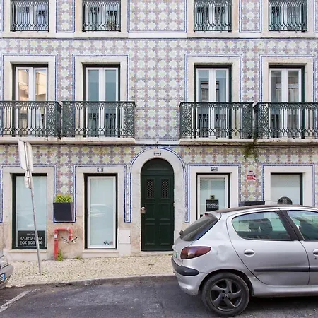 Guestready - Beautiful Flat Near National Museum * Lisboa